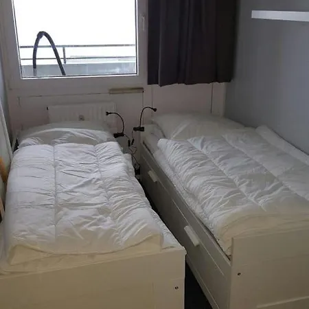 Strandhotel 42 *